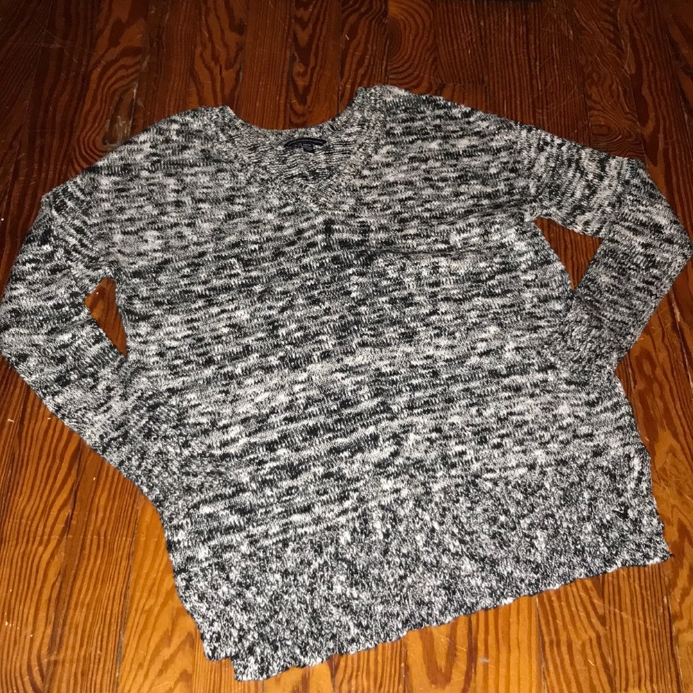 American Eagle sweater